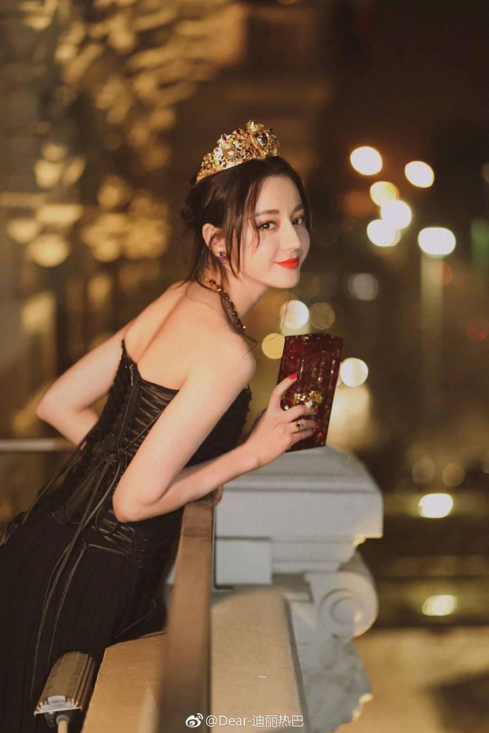 对帕托喊迪丽热巴,帕托进球球迷高喊迪丽热巴