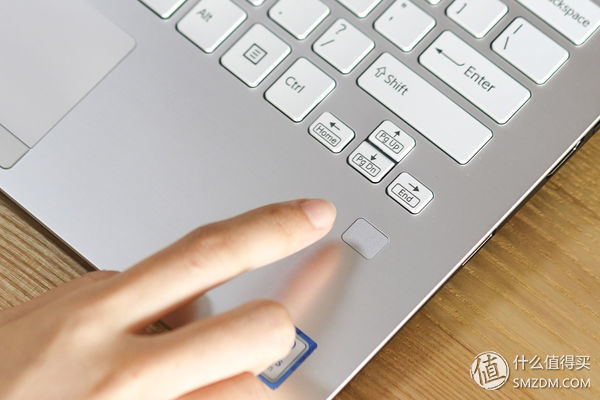 地表最强核显的笔记本电脑,vaio最新笔记本电脑测评