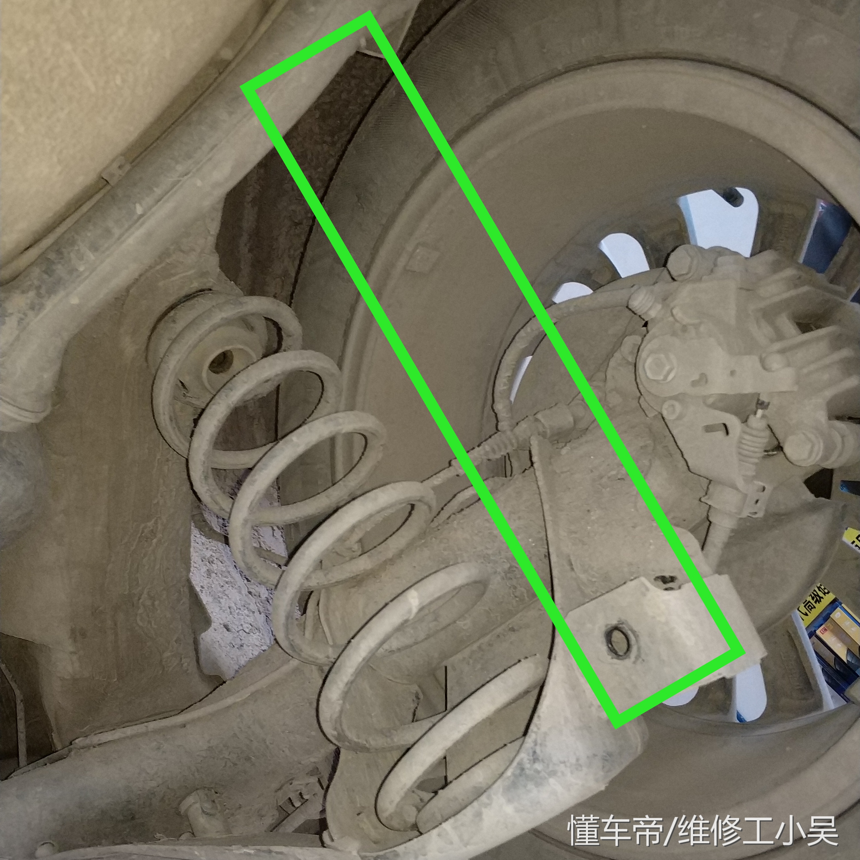 汽车6万公里减震器就坏了,朗行更换减震器顶胶多少钱