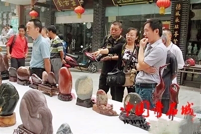 捡一些奇石去哪里卖,奇石哪里可以卖出去