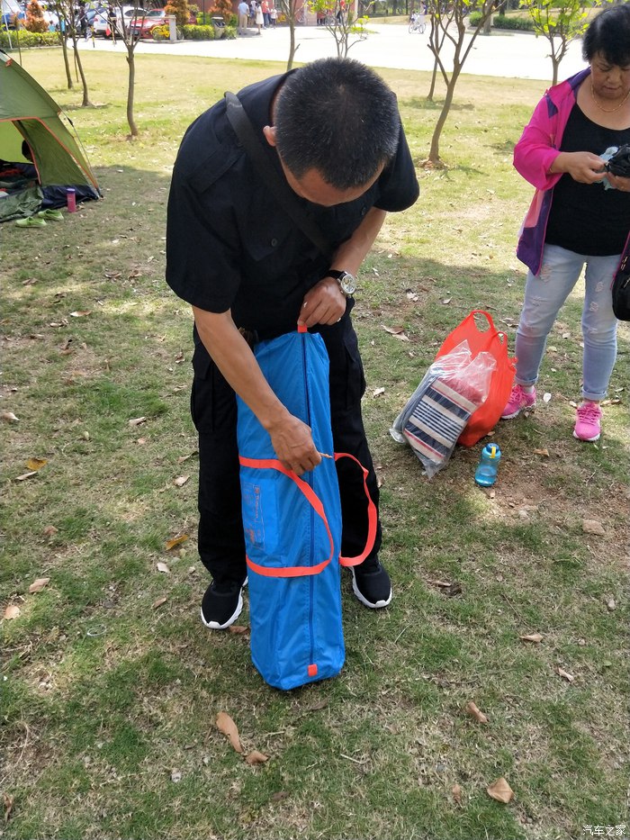 媳妇当车模宝骏,媳妇当车模菲斯塔