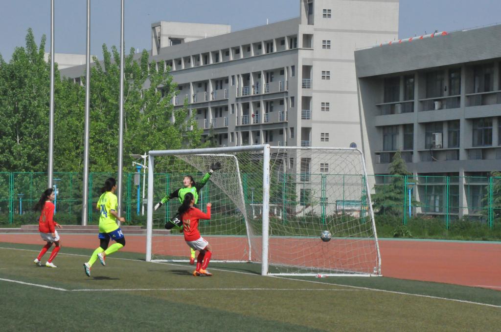 江南大学运动会女子800米田径比赛,江南大学女子足球队名单