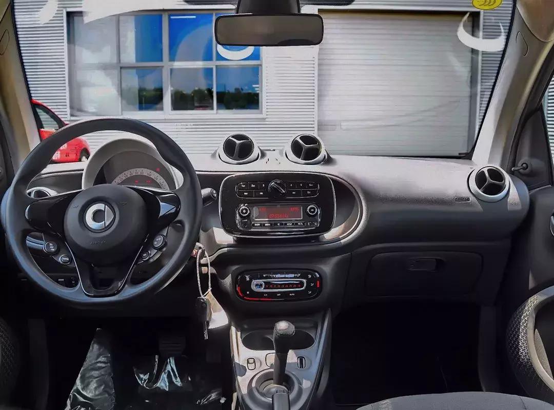 长期租代步车,租一台代步车一般多少钱一天