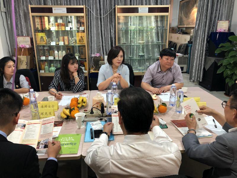 韩国代表团访问基辅,韩国代表团来校访问