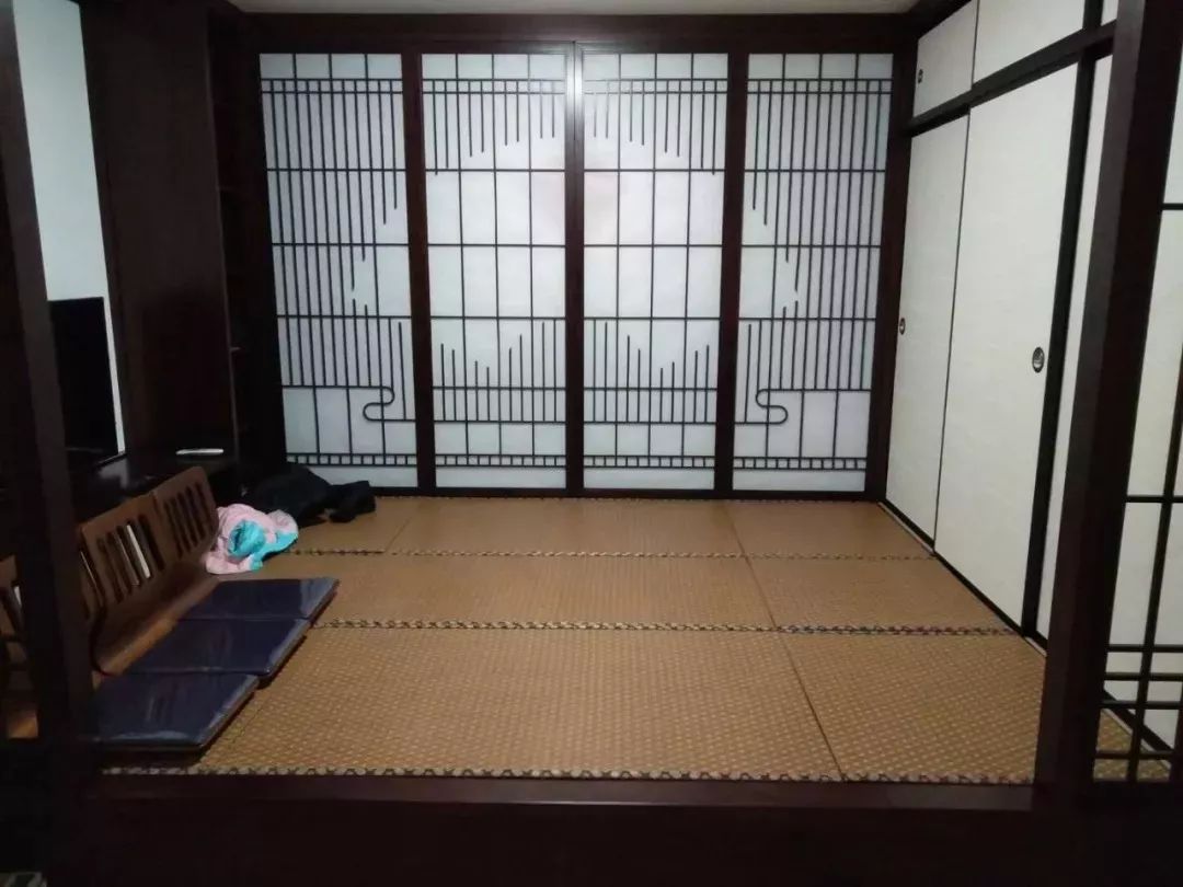 定制实木榻榻米多少钱,定制榻榻米一般都用哪几款板材