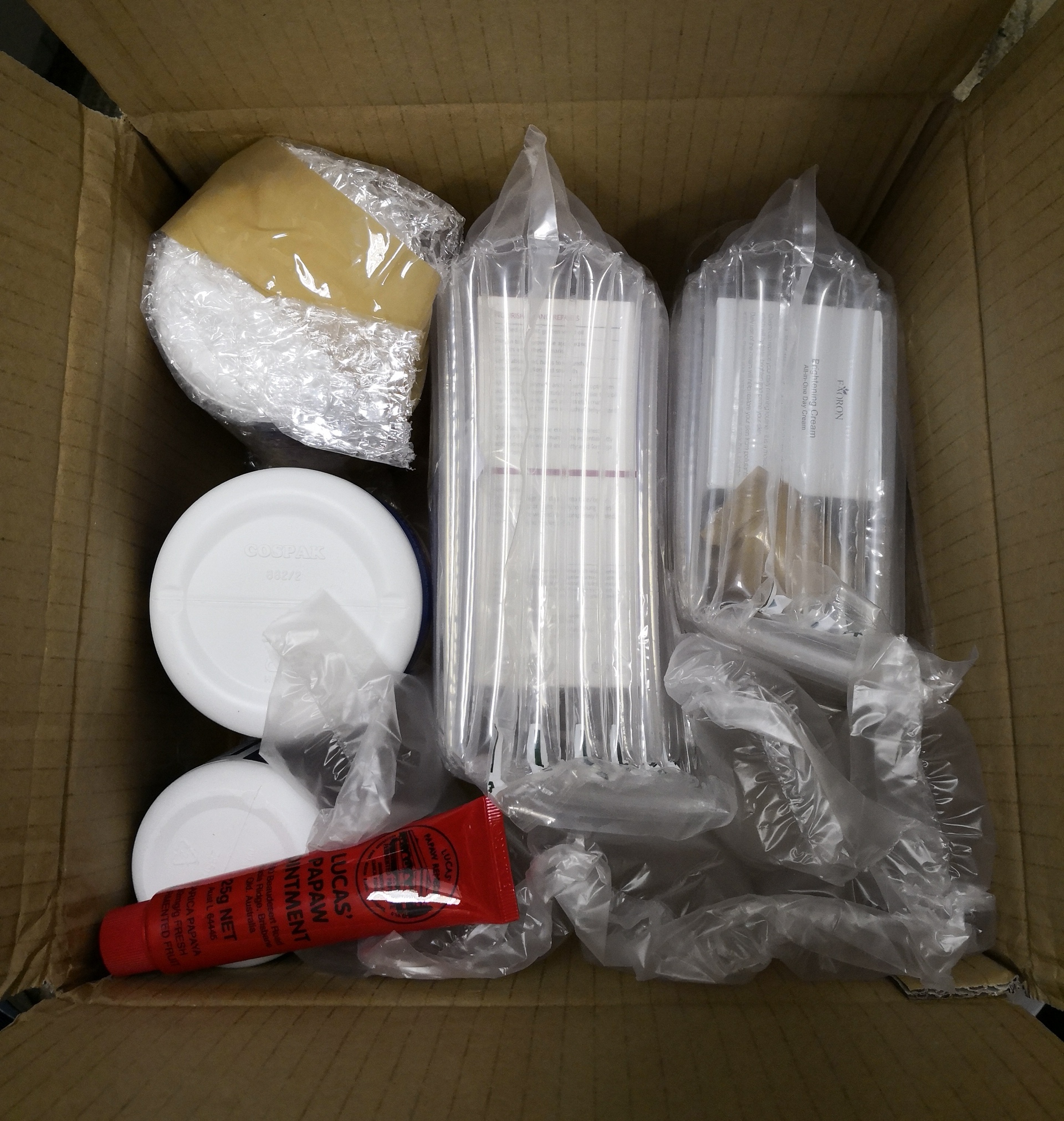 代购小姐姐苏州,代购护肤品小姐姐