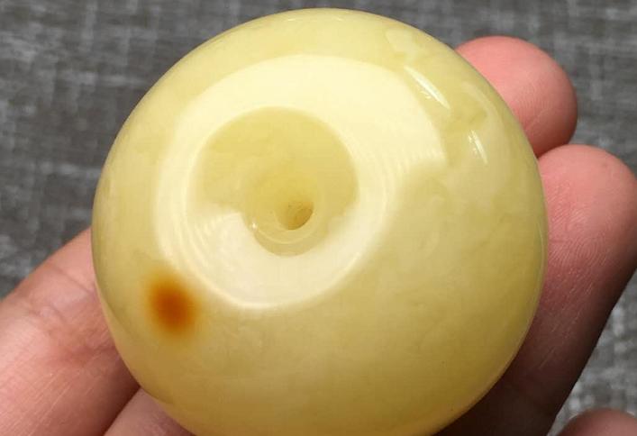 琥珀以后还会继续跌价吗,琥珀矿会枯竭吗