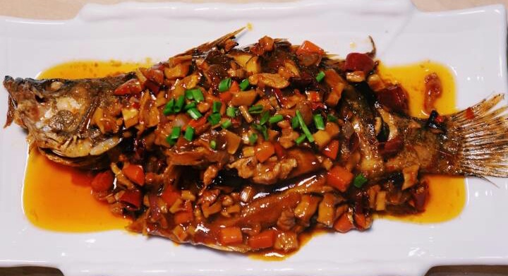 宏村张公馆：唯一能看到全村景色的民宿，住进明清300年的时光里