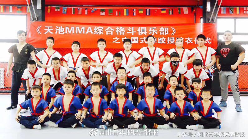 保定三个年轻小伙子,全国摔跤第一人