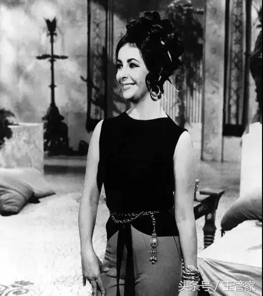 2021当下最流行的珠宝款式,2020最流行的珠宝一套