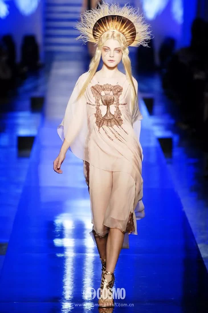 刘雯为国争光时刻,刘雯世界杯冠军