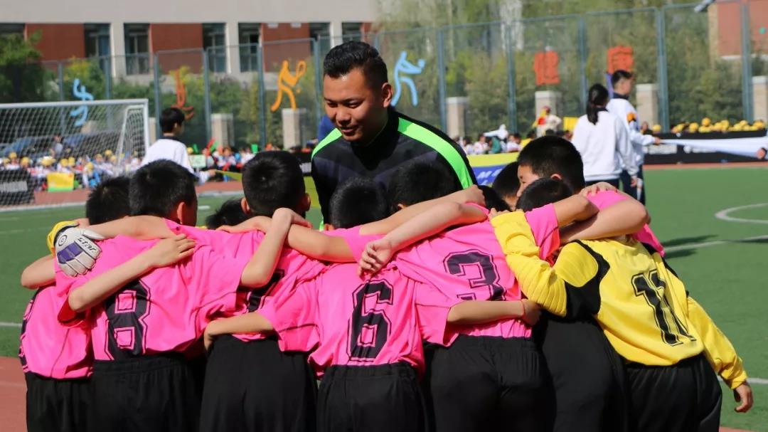 足球从草根到巨星,从草根到总冠军