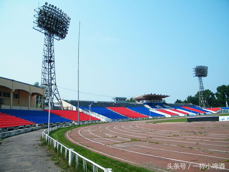 来自“熊”的世界：战斗名族——俄超球场系列