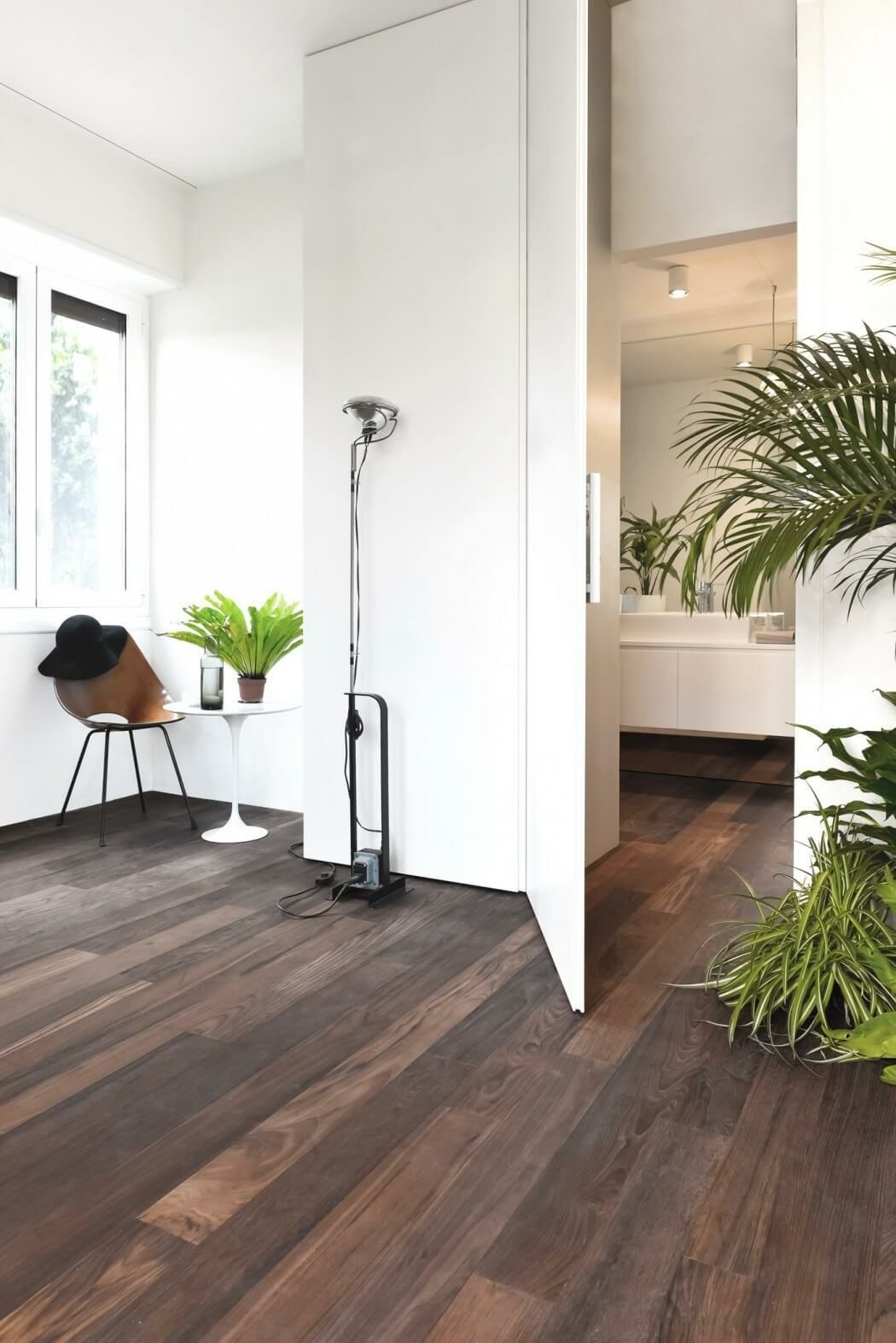 大门正对卫生间的门怎么解决,大门正对卫生间门怎么化解