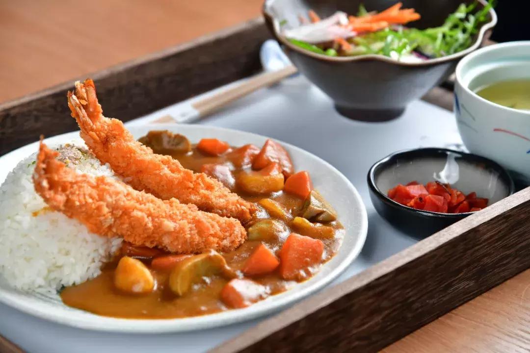 古建筑林立的五大道HIVE06ART更像是一家日本当代艺术博物馆