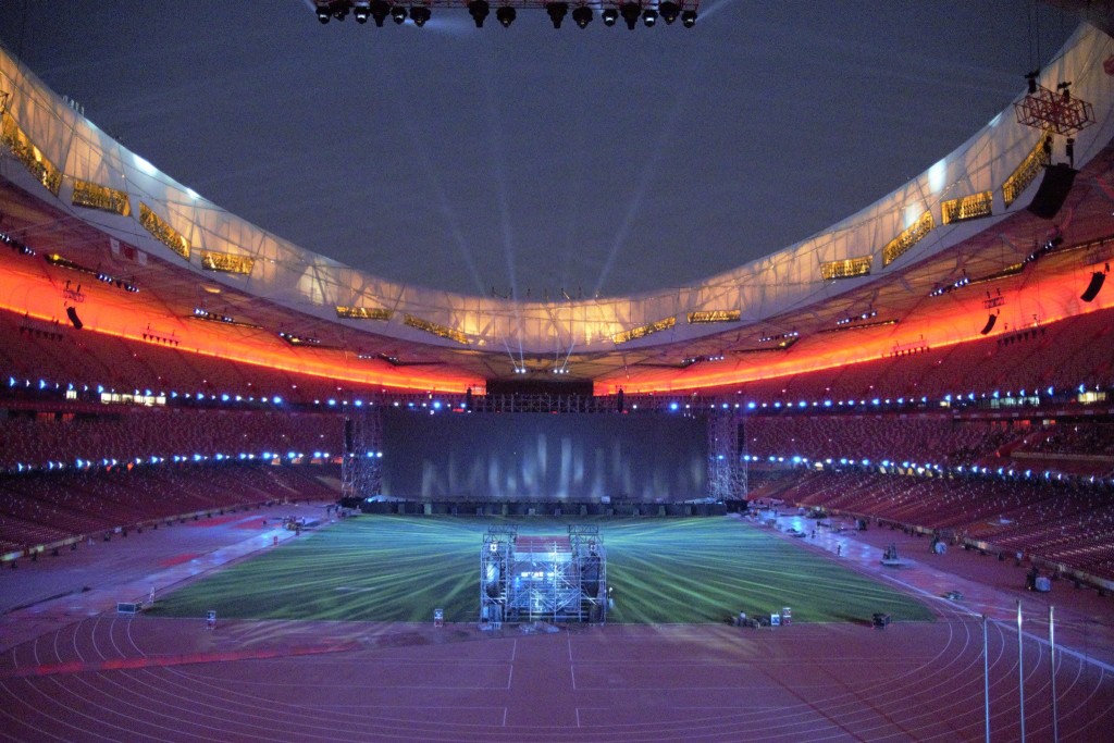 罗永浩发布会太阳照常升起,罗永浩锤子发布会搞笑