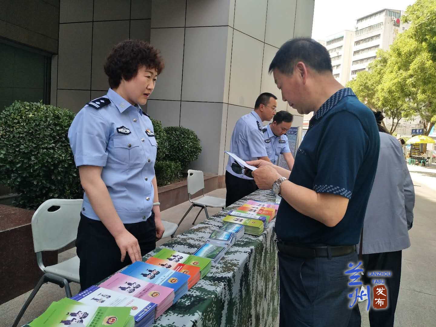 护照加急办理手续,办护照能加急多少钱