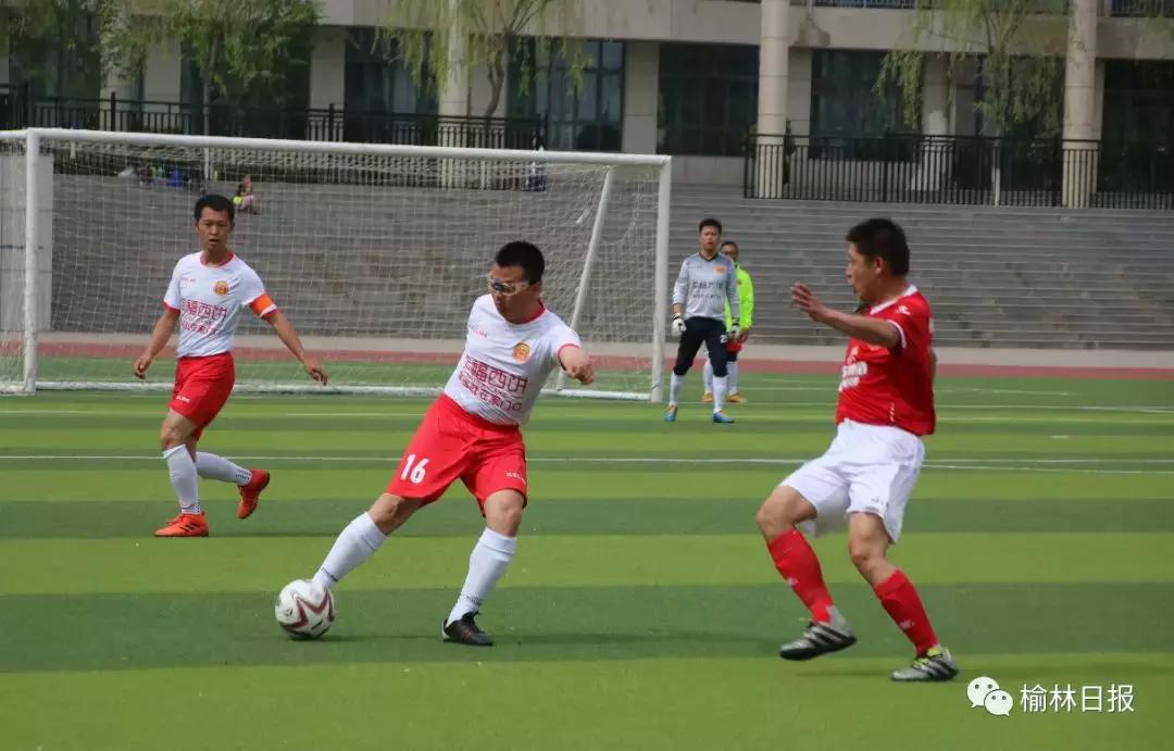 拥抱绿茵场就在当下，榆林城区4所学校足球场向你开放！