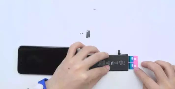 如何跳过充电宝的自动开关,快速解除充电宝休眠状态