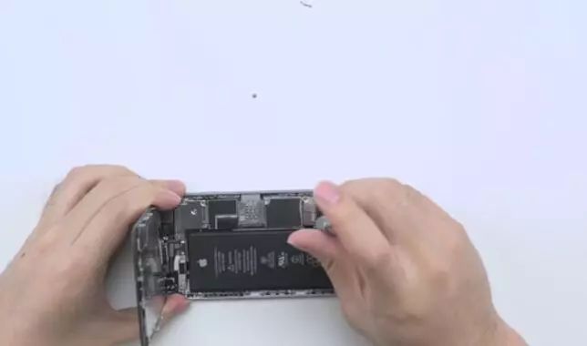 如何跳过充电宝的自动开关,快速解除充电宝休眠状态