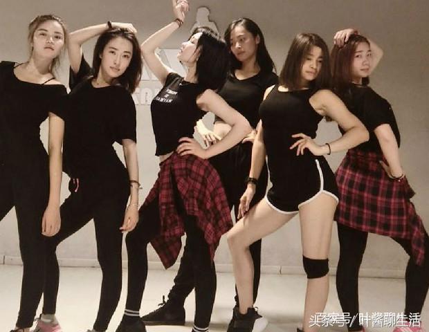 最锻炼女生气质的舞蹈种类,什么舞蹈可以提升女孩气质