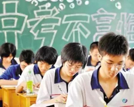 2018鞍山民办高中招生,鞍山中考高中录取名额多少