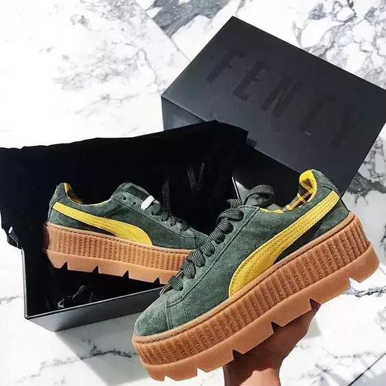 杨幂刘雯秋冬潮品,杨幂刘雯都为超长大衣着迷