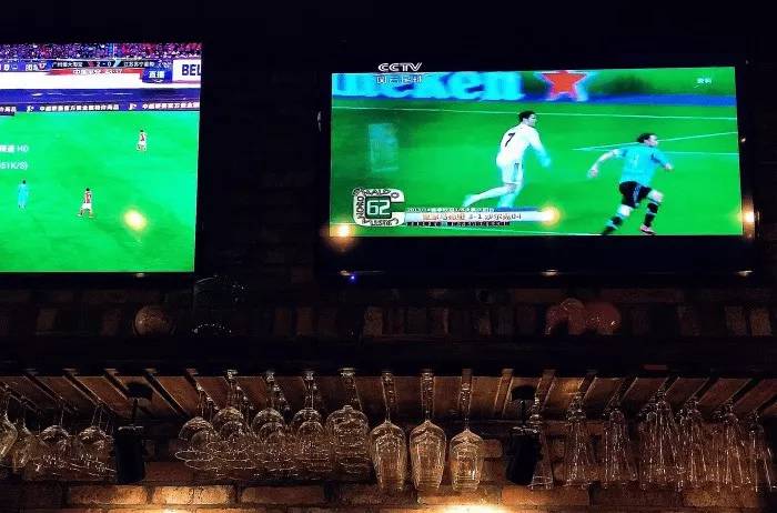 世界杯看球攻略图,又能看世界杯又能喝酒的地方