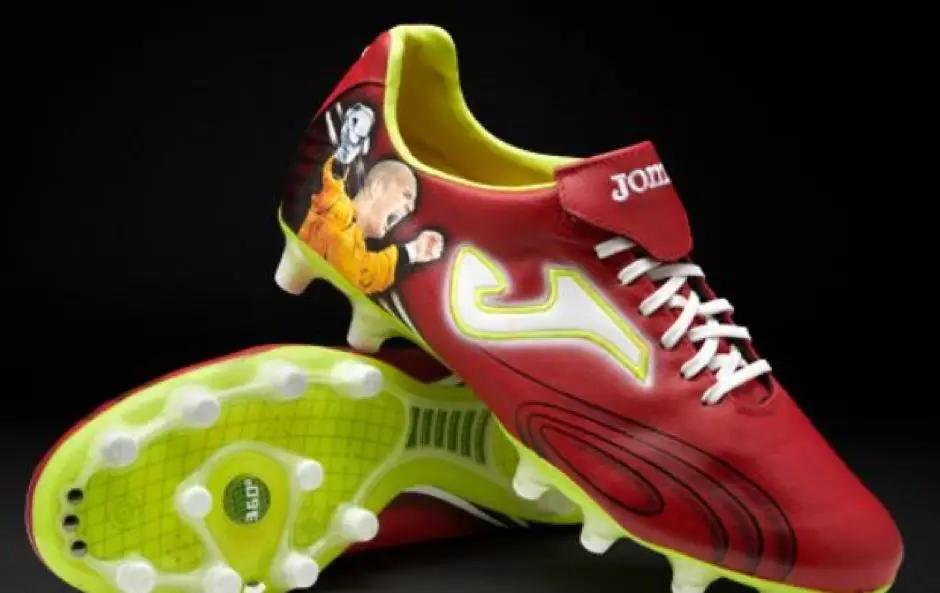 nike国外销售国内没有的款式,nike球衣最新技术