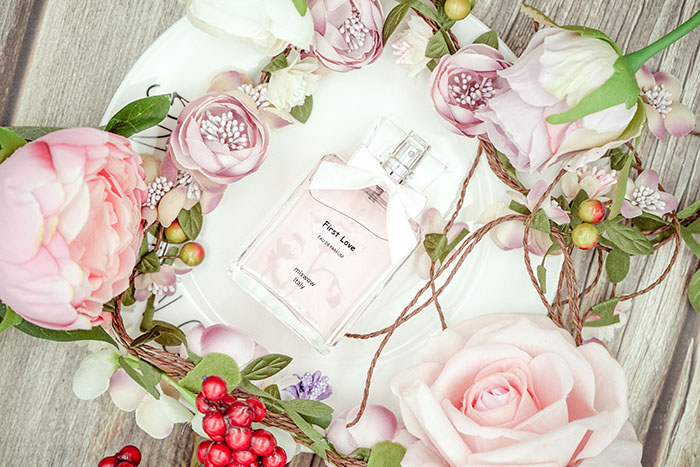 Miswowfirstlove香水，擦肩而过便坠入爱河