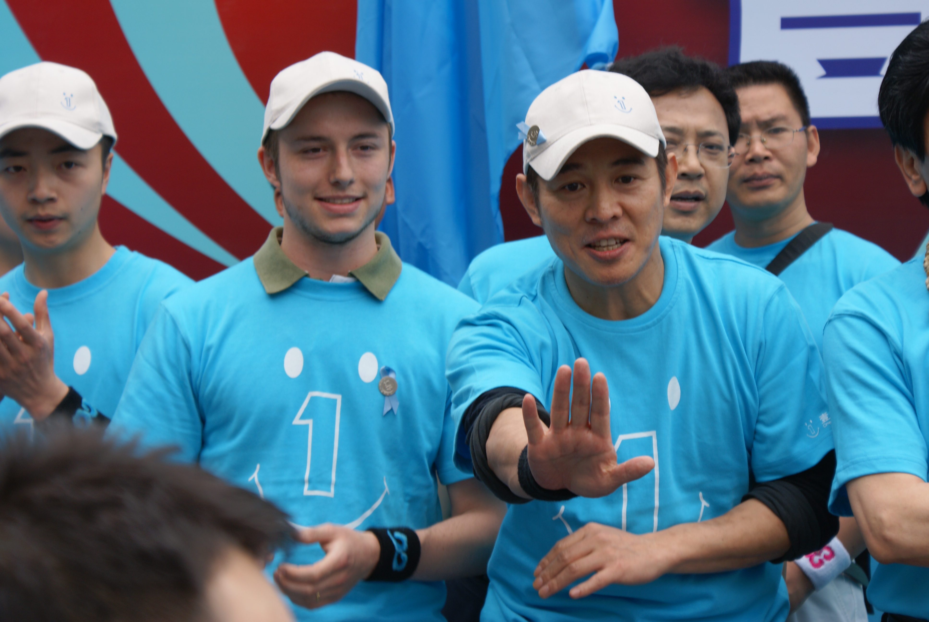 汶川特大地震映秀震中,央视网直播地震科普携手同行回放