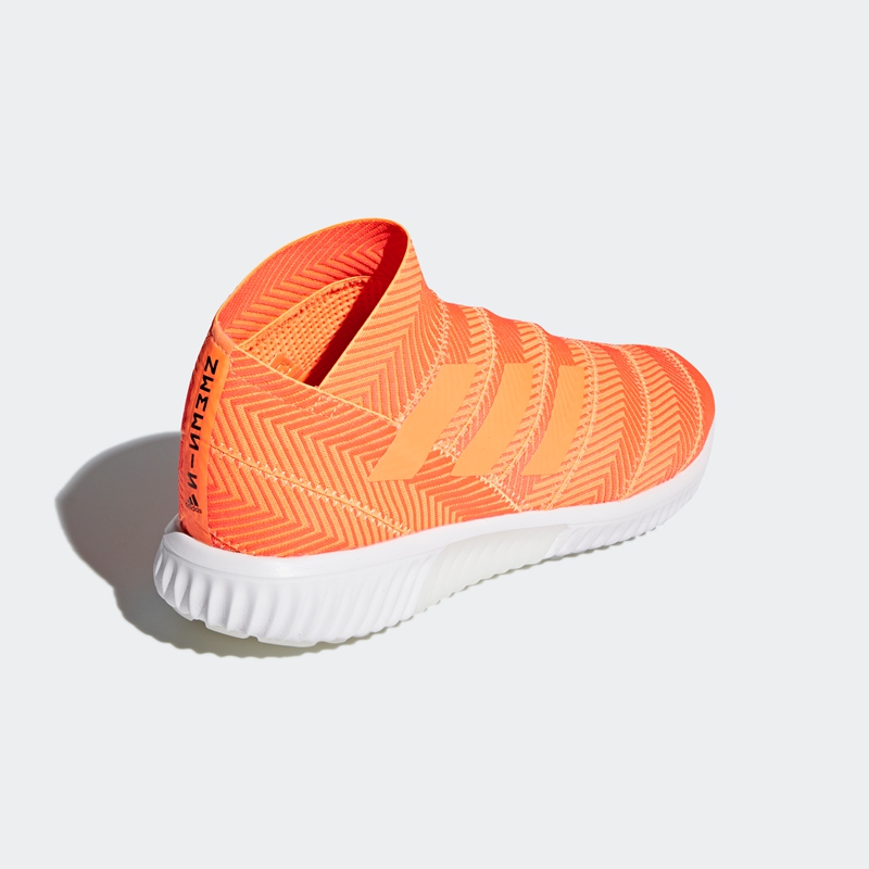 adidas阿迪达斯nemeziz19.3测评,adidasnemeziztango17.1