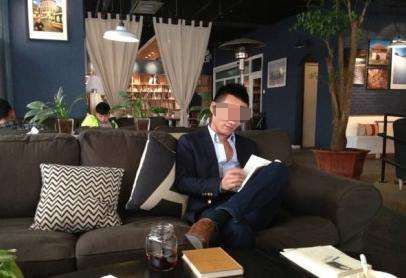 我的“泡学”男朋友有一个20人的女朋友群