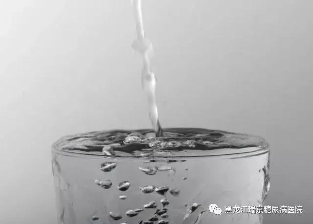 糖尿病人夏天控糖关注事项,糖尿病人夏季如何解暑