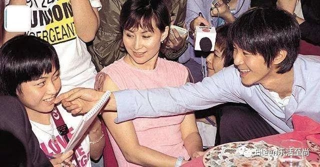 二女争夫传奇故事,二女争夫记