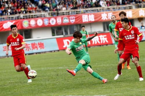 国足停球与世界顶级停球,亚运男足停球和国足停球