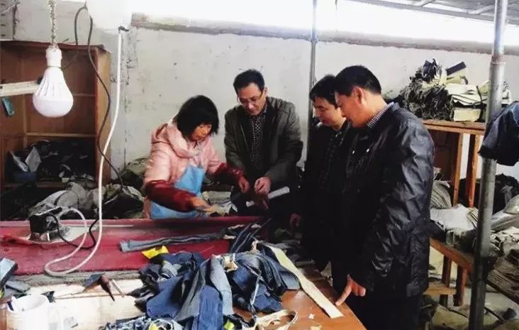 人物纪实微故事,人物传记小故事合集