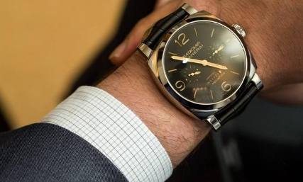 欧米茄和沛纳海哪个牌子好,欧米茄和沛纳海哪个机芯好用些