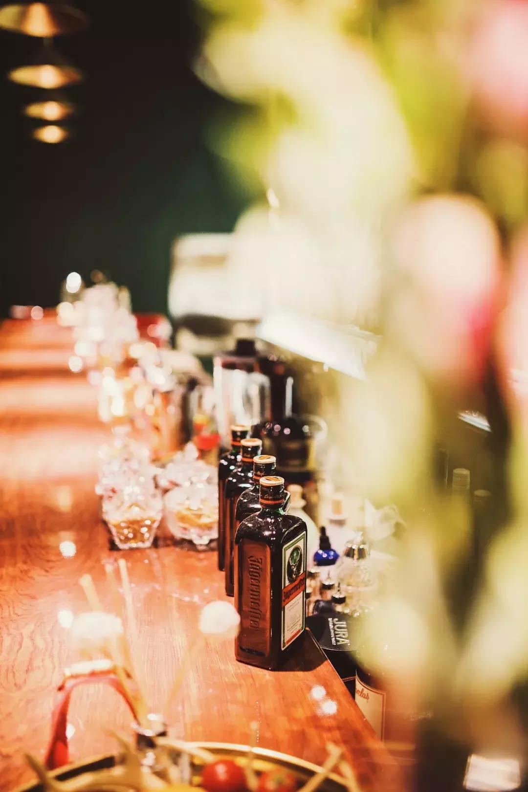 呼市的酒吧都有哪些,呼市氛围好的酒吧