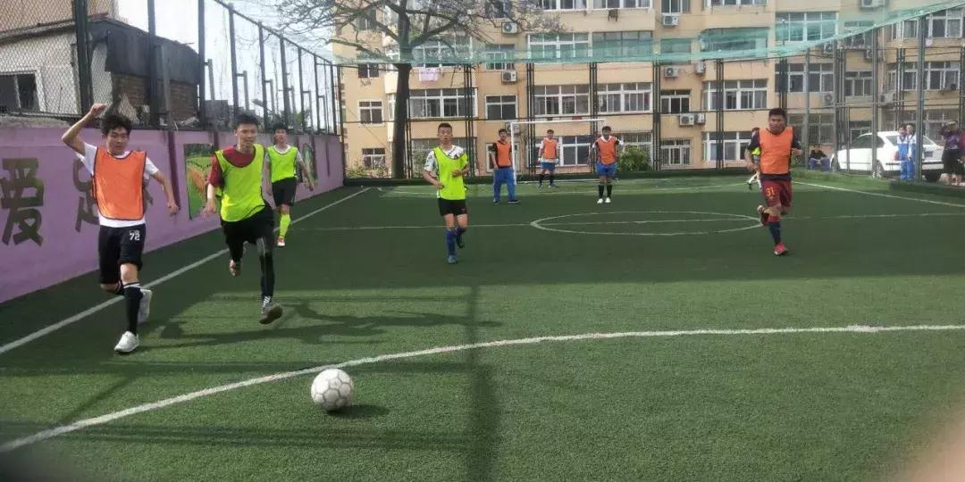 各个班级足球比赛,拼搏的青春最闪耀运动会