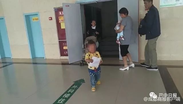 还记得患重病左腿3个大窟窿的通江男童吗？有他的最新消息了！