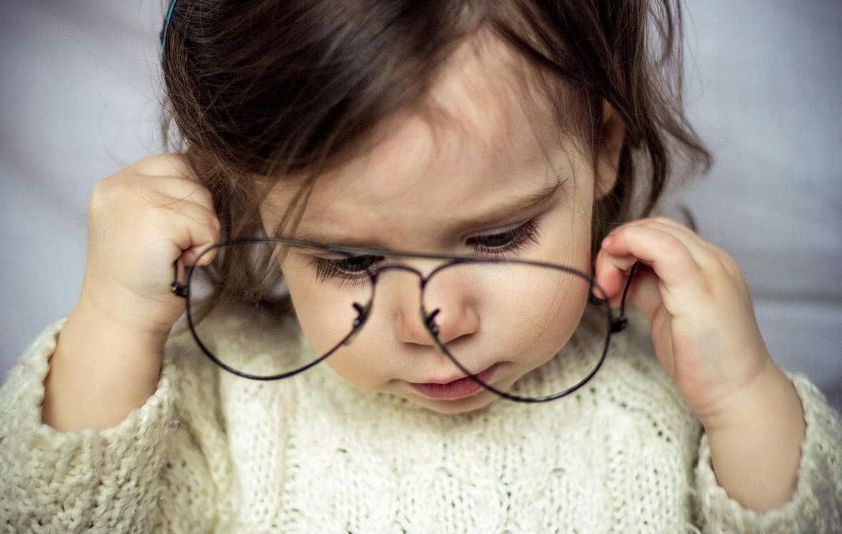 市面上近视眼治疗仪真的管用吗,小孩近视眼不看电子产品能好吗