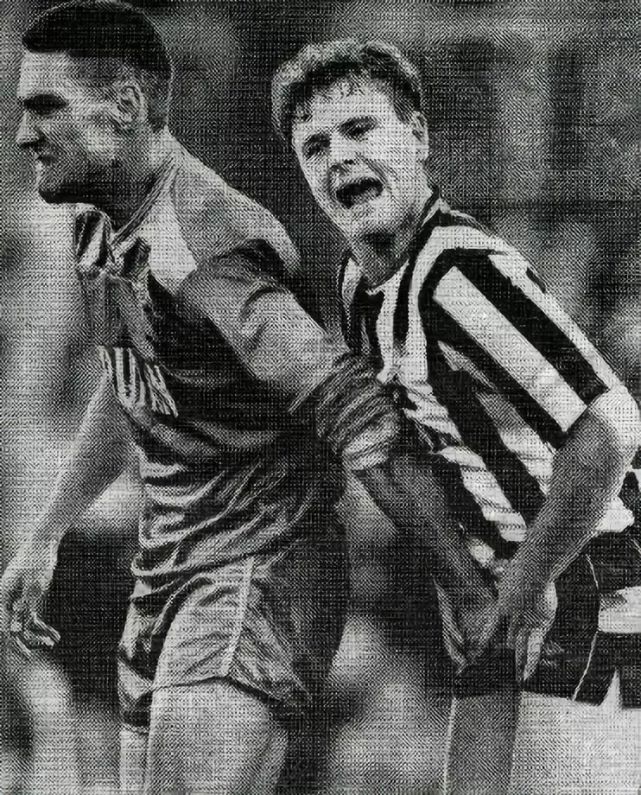 阴狠也是足球的必修课铁血和脏只差那几厘米