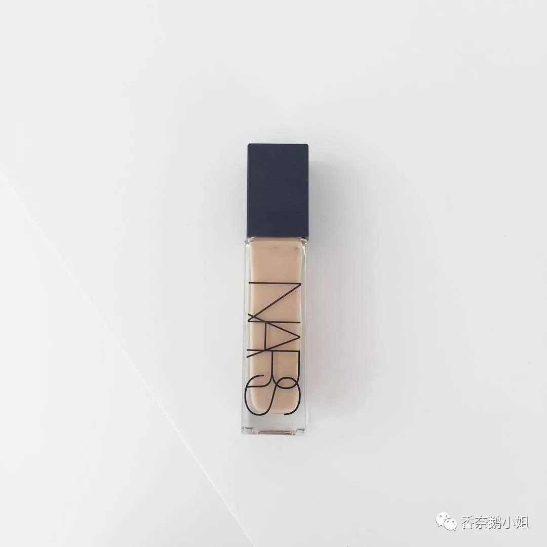 十大公认好用便宜的粉底混油皮,十大公认好用的粉底平价