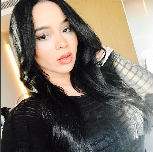 女为悦己者容瘦金体,女为悦己者容女生视频