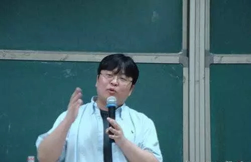 当罗永浩、黄章、韩寒、丁磊们走在高考的分岔路口