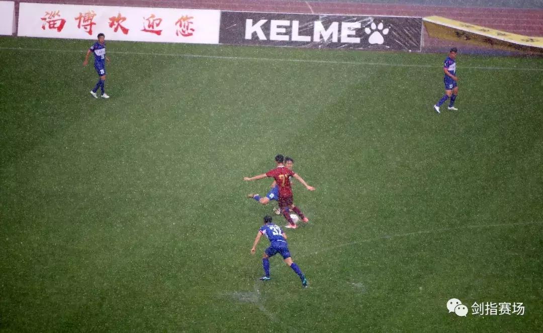 「图集」雨中狂胜！“雨神”淄博星期天5:0沈阳东进联赛首次连胜