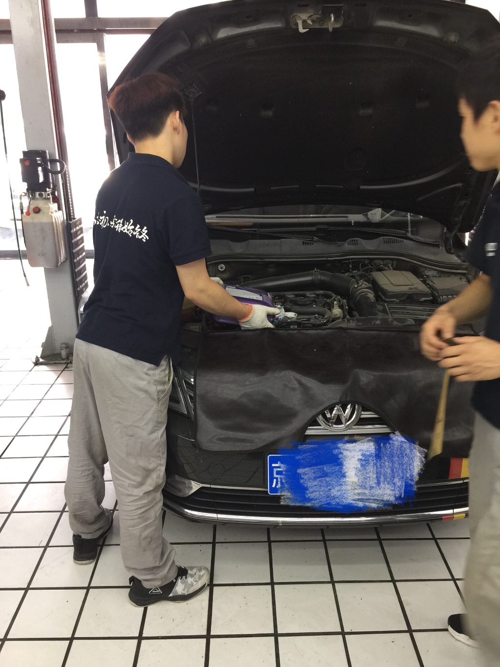 迈腾5万公里保养需要换防冻液吗,迈腾二次保养都需要换什么