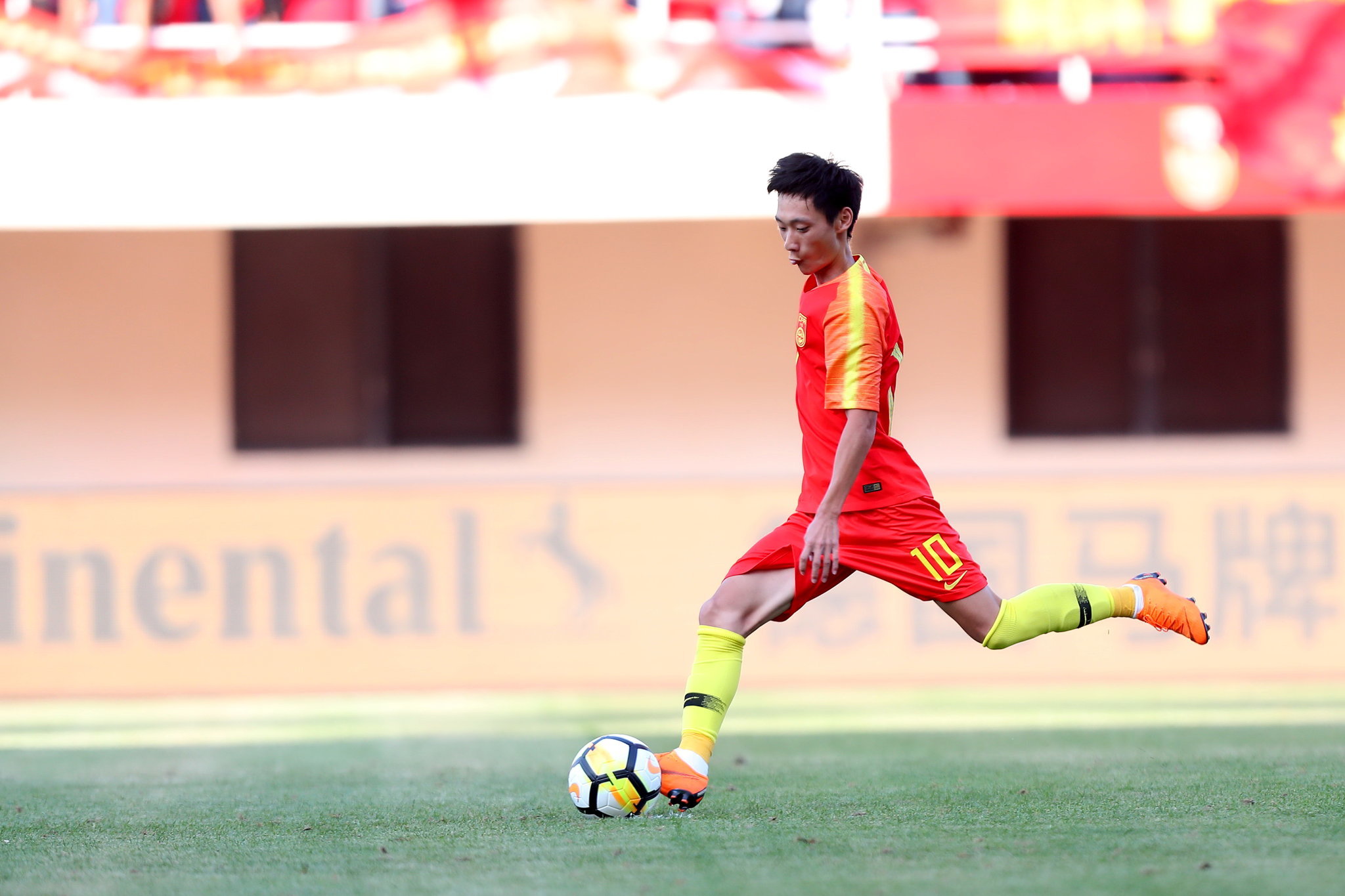 中国国家男子足球队u23对阵韩国,中国男足获得3连胜