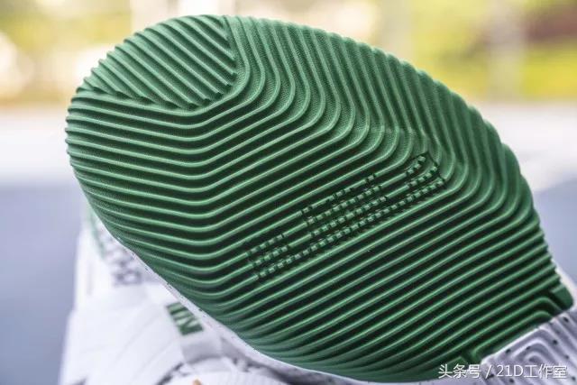 球鞋测评詹姆斯20,詹姆斯17实战神鞋